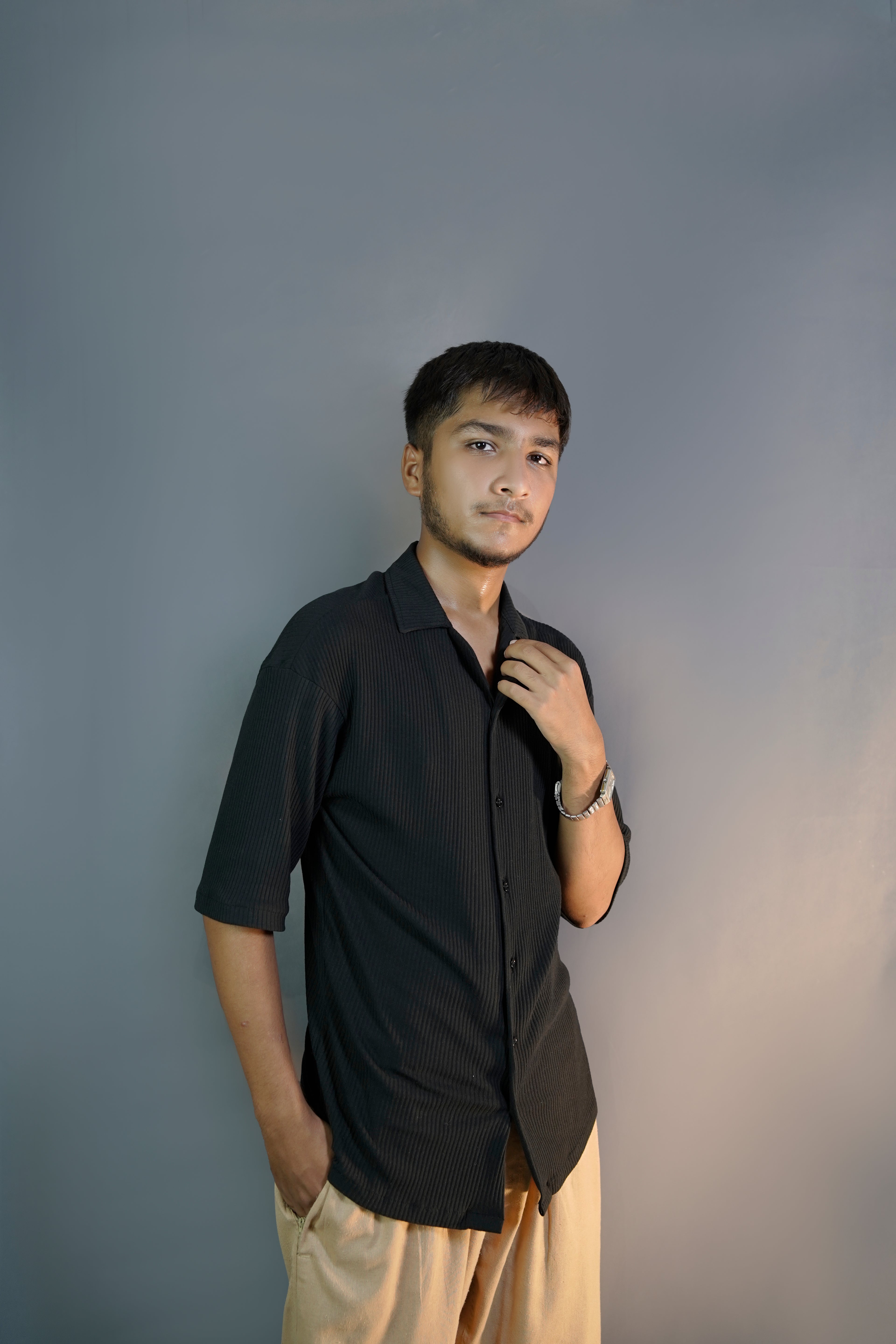 BLACK OVERSIZED CUBAN COLLAR SHIRT