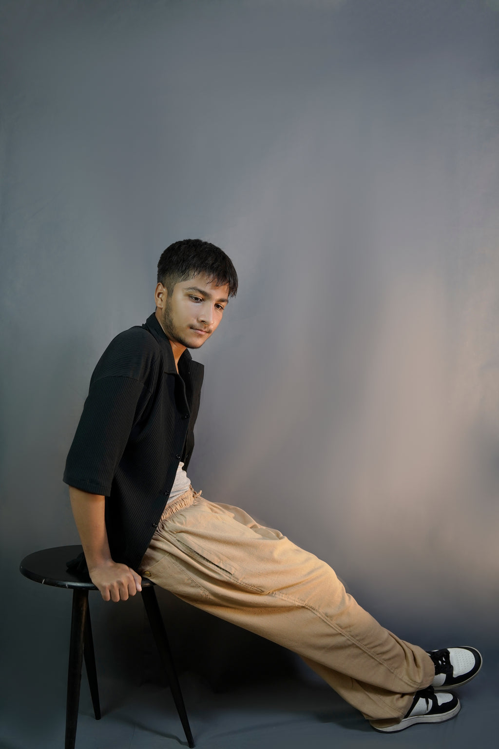 BLACK OVERSIZED CUBAN COLLAR SHIRT