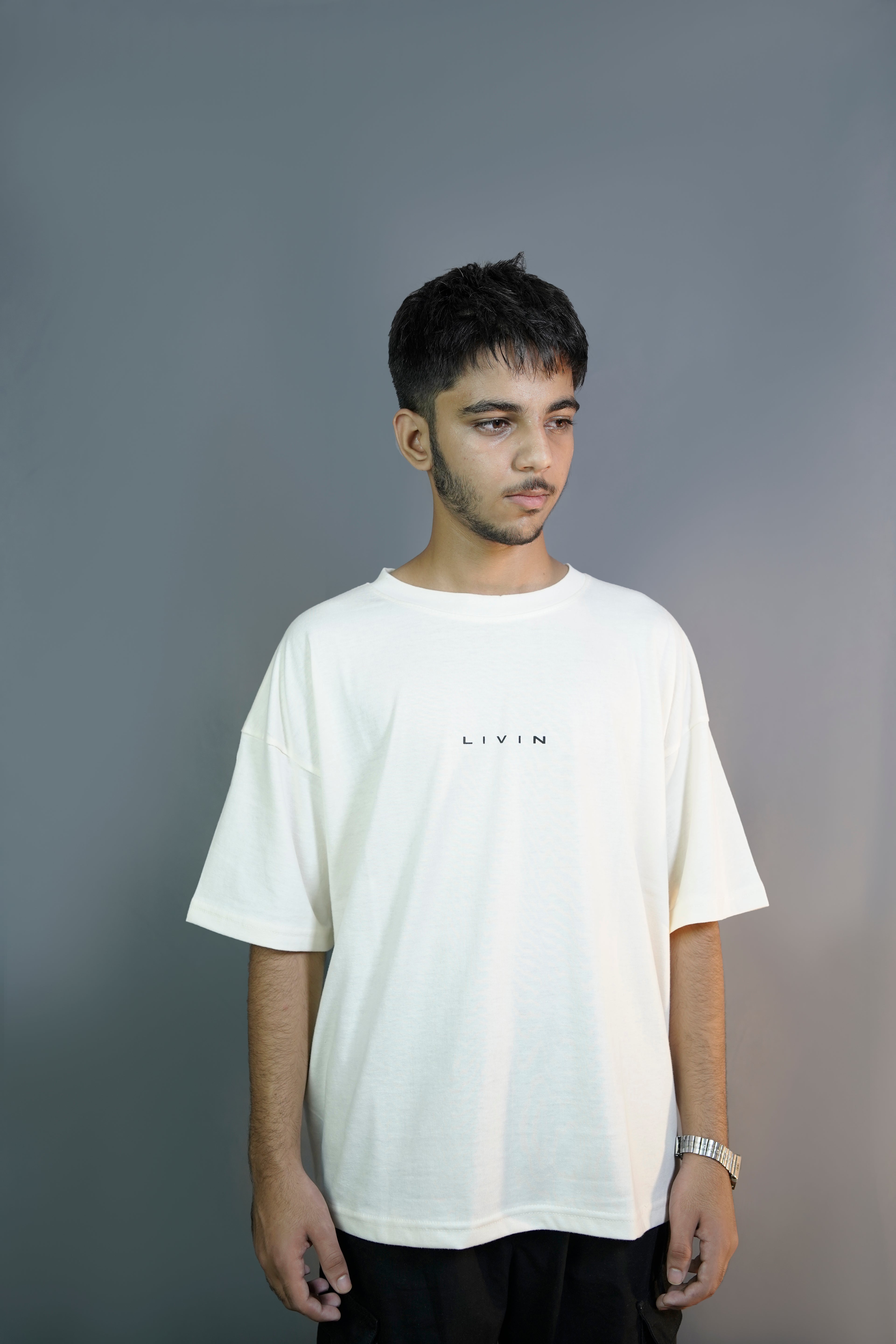 UNISEX OVERSIZED BEIGE TEE